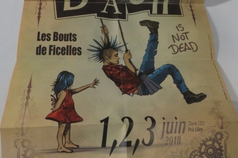 Affiche dépliée